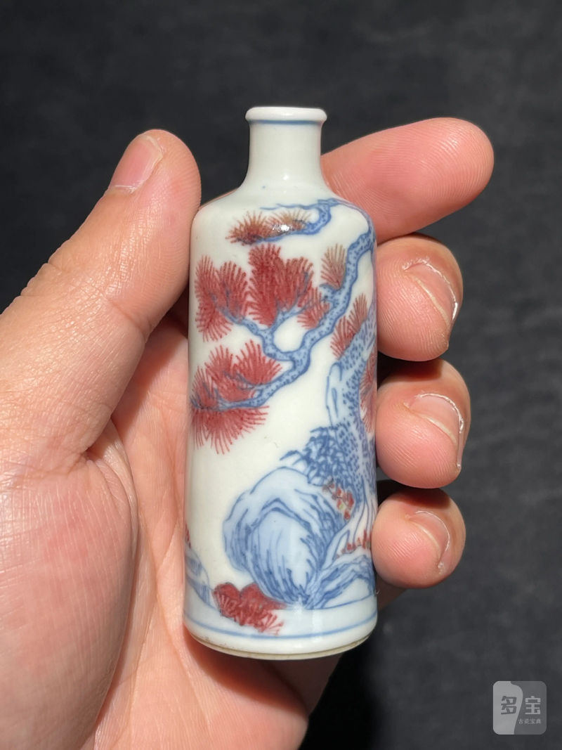 清中期 青花釉里红人物诗文鼻烟壶 - 图4